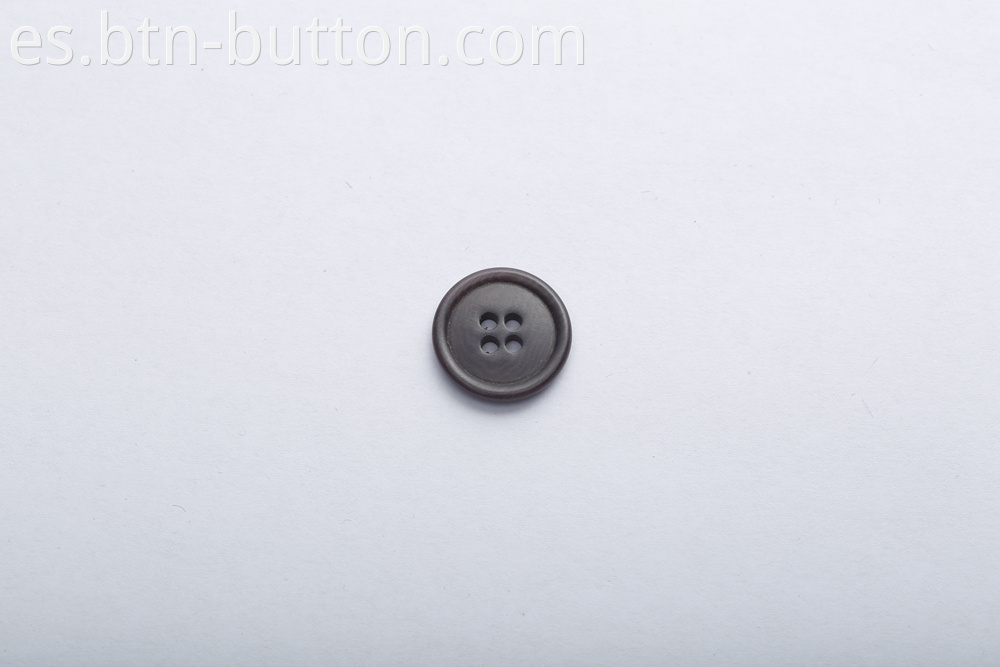 Fruit buttons for men's suits